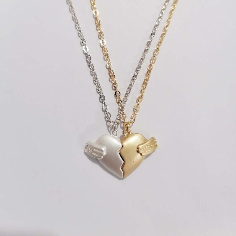 Creative Magnet Love Necklace Jewelry For Valentine's Day